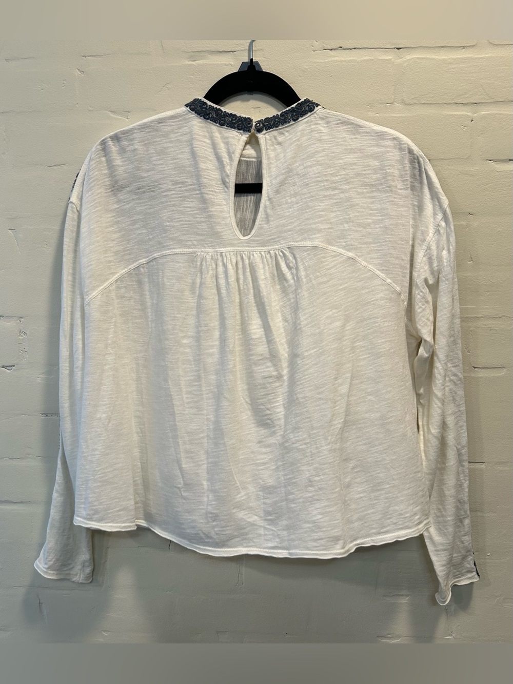 Free People Snow Bunny Ivory Blue Embroidered Top Sz S Boho Festival Indie Folk - Picture 5 of 7